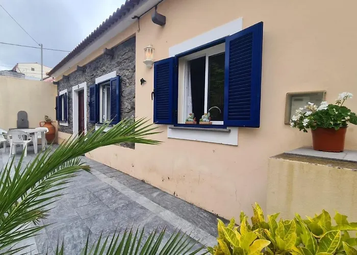 Semesterbostad Casa Da Avo Duca Machico (Madeira)